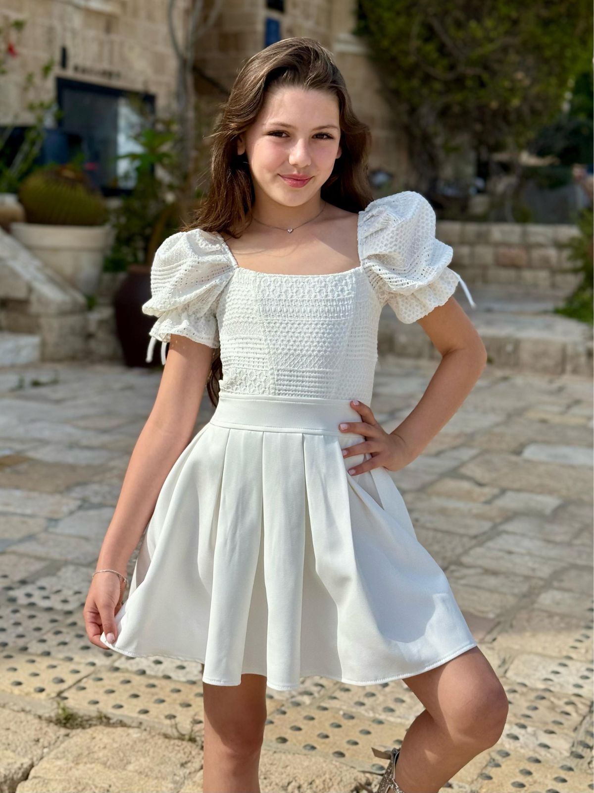 1 שמלה קרושה NINA – תמונה 1